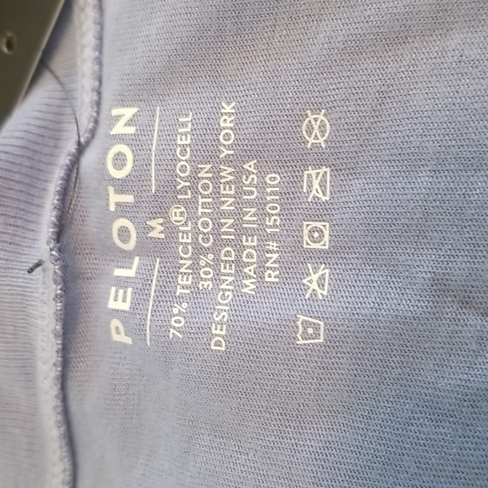 Peloton Flow Racer Tank, size medium - Picture 7 of 10